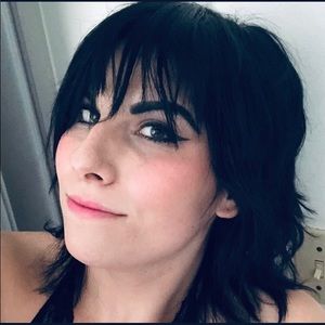 Meet your Posher, Krista